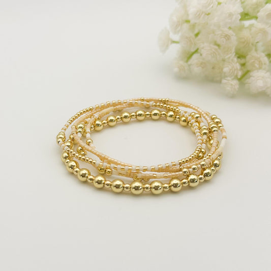 Sun & Sand | 18k gold filled with white and caramel color bracelet stack