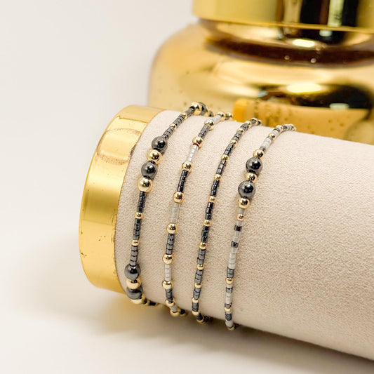 Rocky | 18k gold filled with grey and dark grey bracelet stack | beaded stretch bracelet | tiny bead bracelet | seed bead | gift set