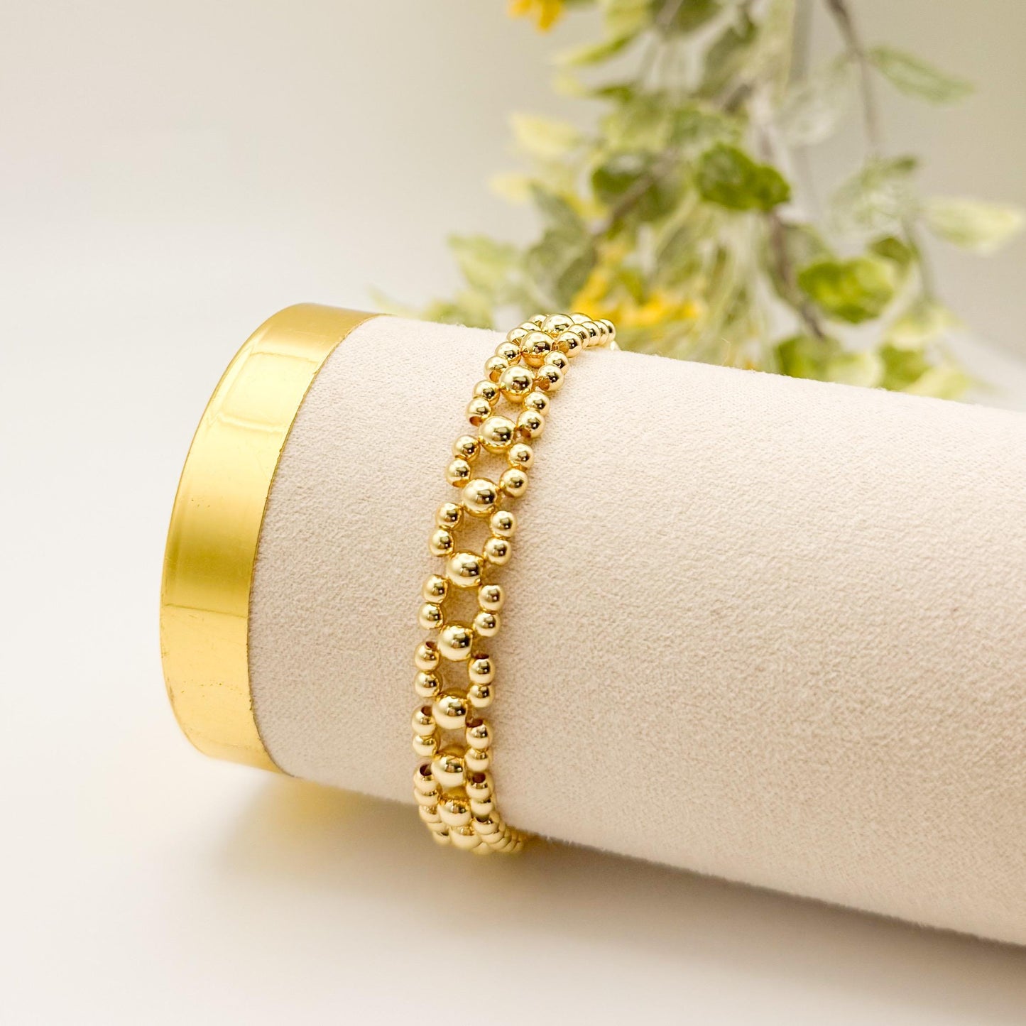 Golden Loop Bracelet | 18k gold filled with beaded link design | beaded stretch bracelet | vintage bead bracelet | gift set | chunky gold