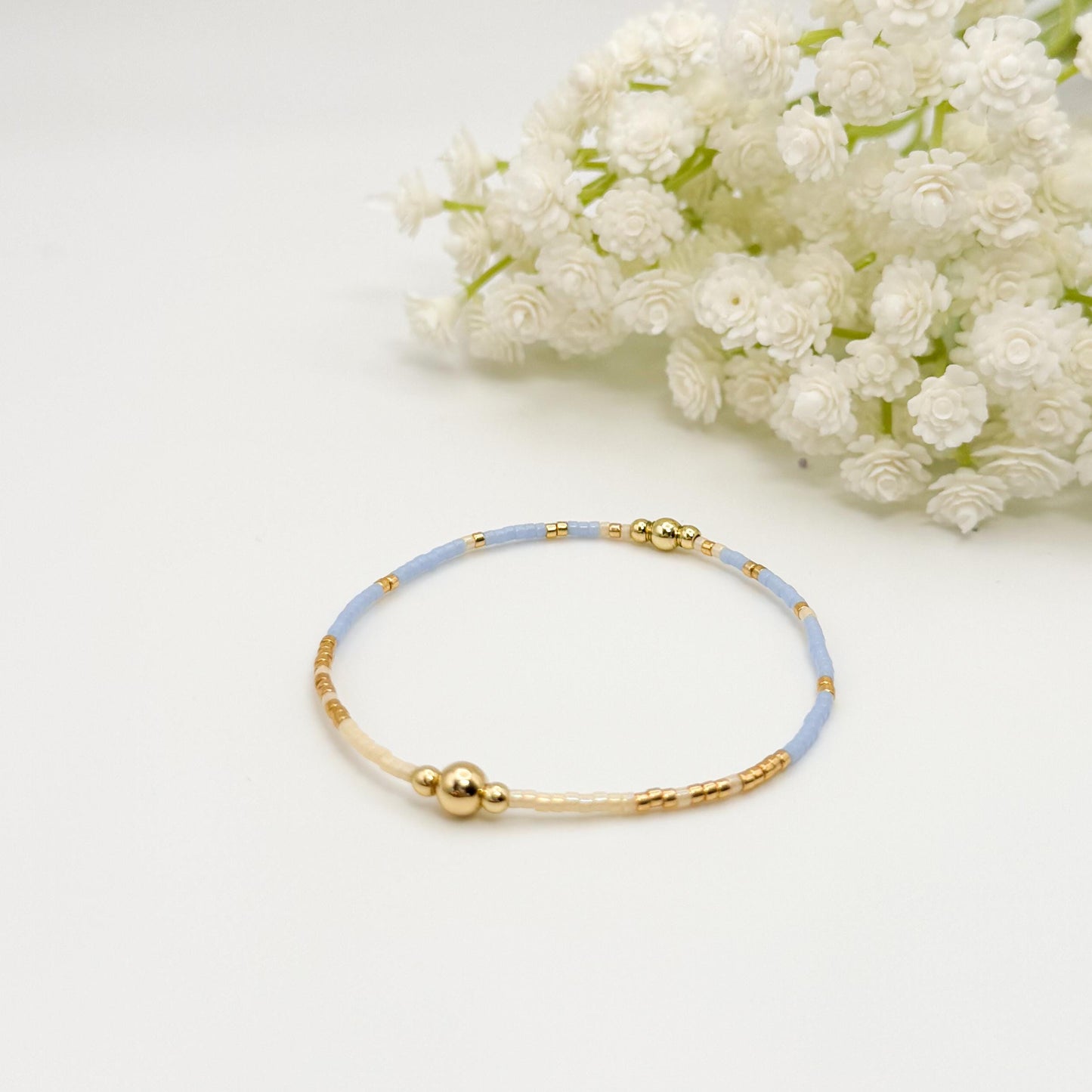 Winter seed bead stacking bracelet | 18k gold filled with colorful and gold tiny beads  | beaded stretch bracelet  | seed bead | elegant