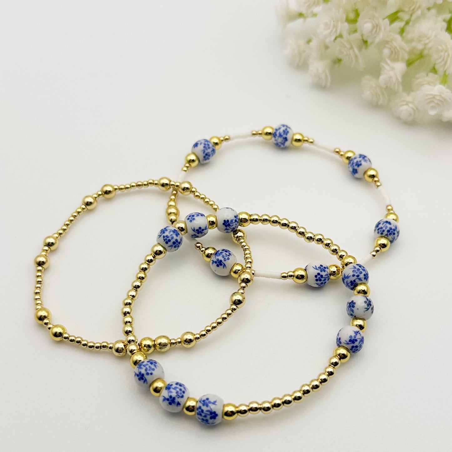Floral blue and gold bead bracelet| 18k gold filled beads with blue porcelain beads