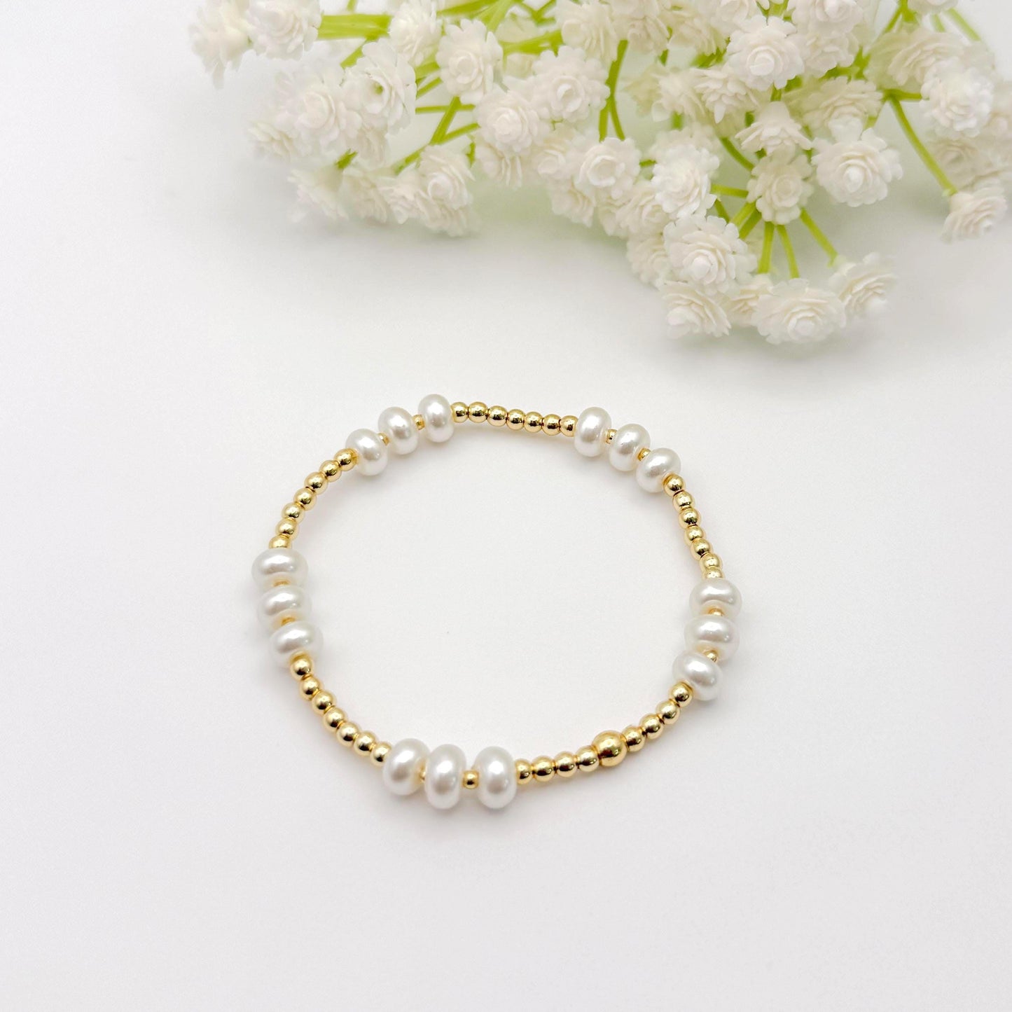 Shells & Pearls | 18k gold filled Seashell Pearl Bracelet stack | Seashell bracelet | Pearl bracelet | beachy bracelet stack | Summer