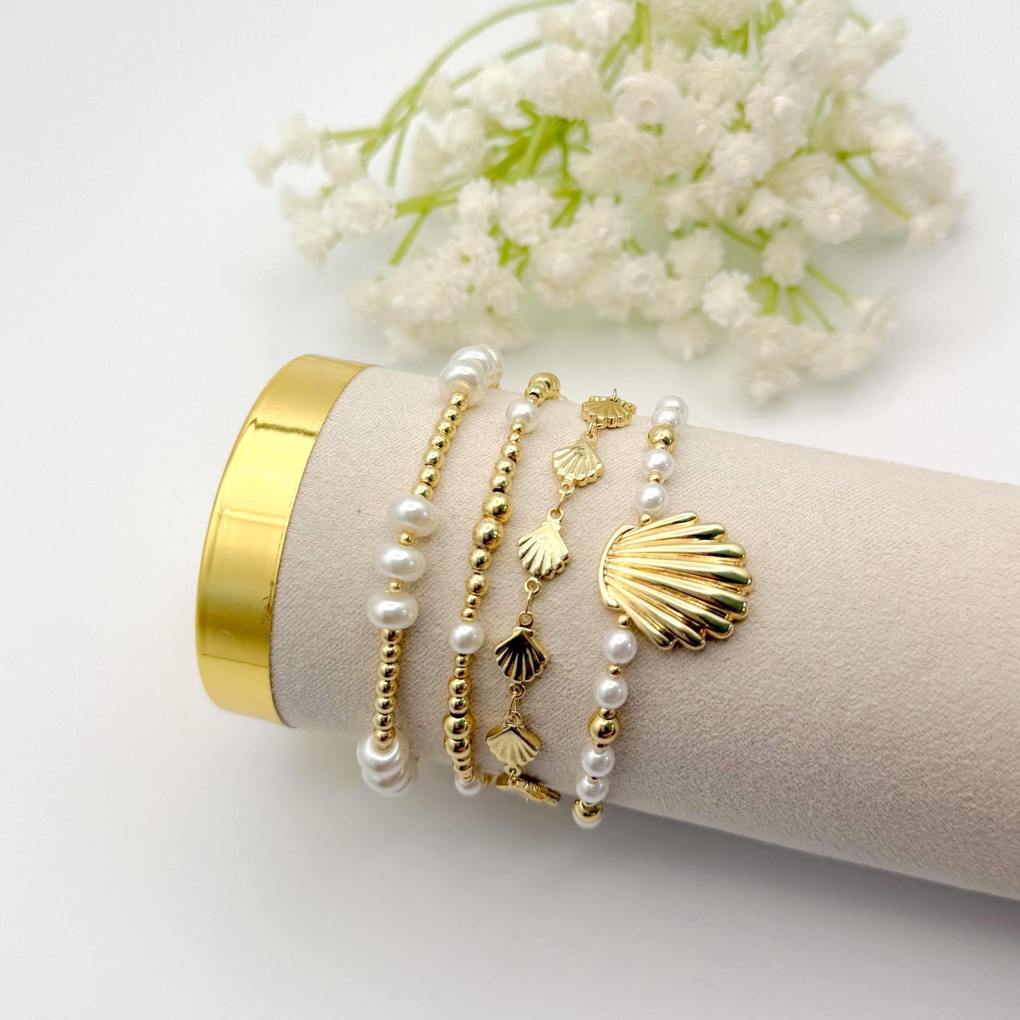 Shells & Pearls | 18k gold filled Seashell Pearl Bracelet stack | Seashell bracelet | Pearl bracelet | beachy bracelet stack | Summer