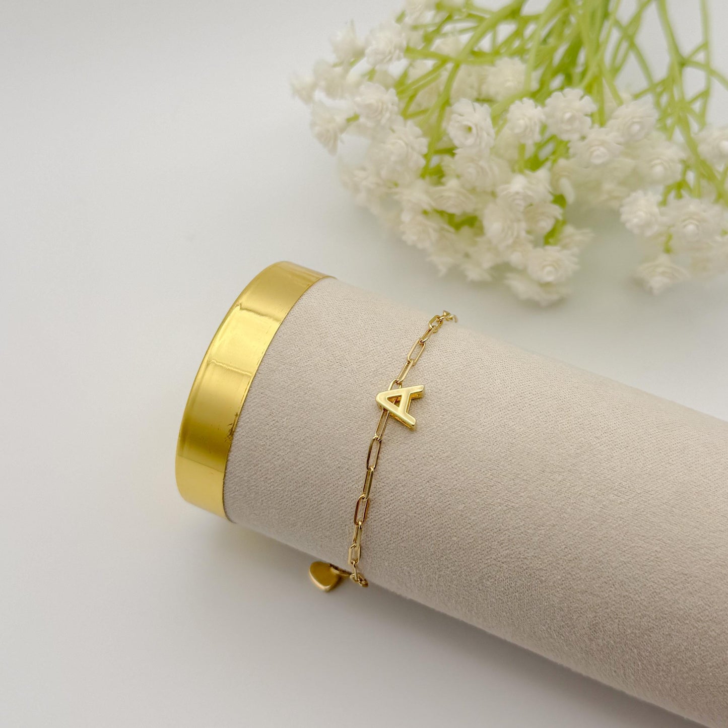Initial Chain Bracelet | 18k gold filled Bracelet | Sliding initial bead on chain | Dainty Bracelet | summer jewelry | gift  | paperclip