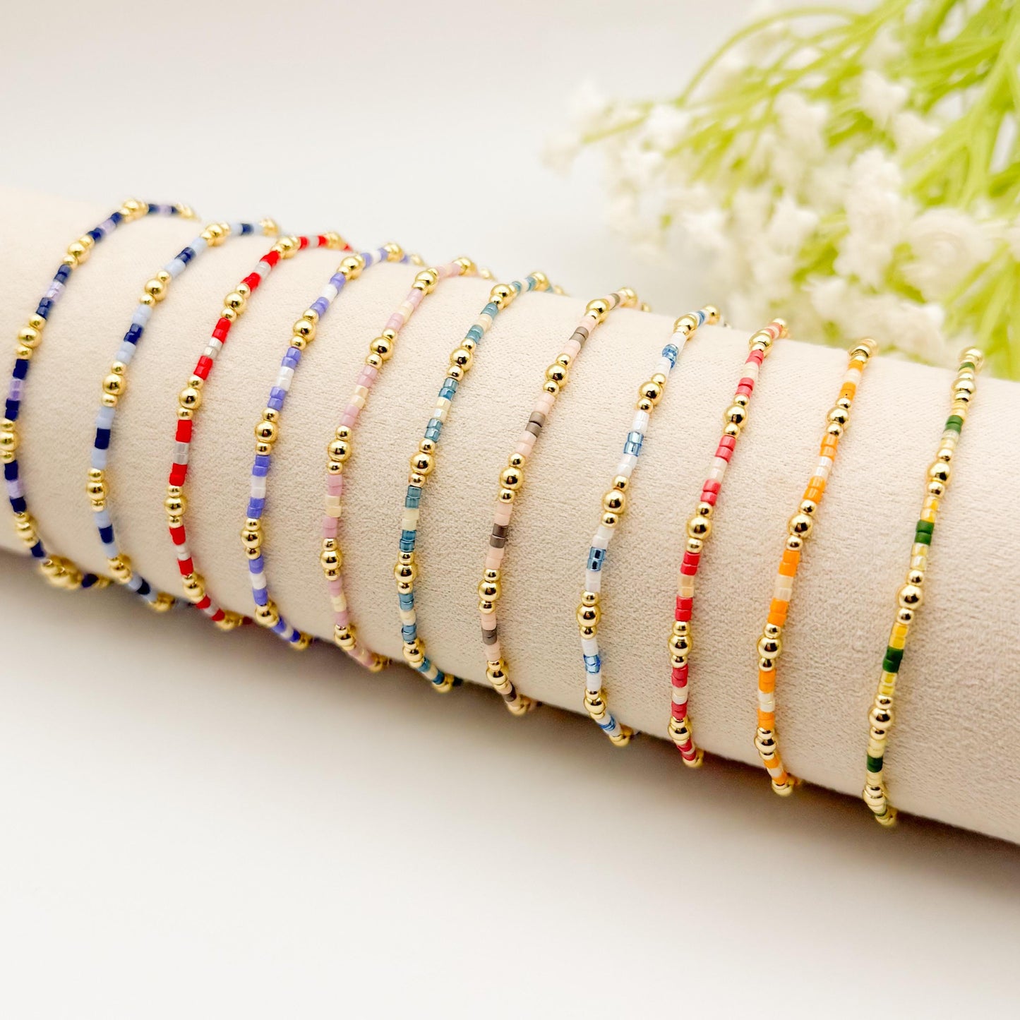 Dainty seed bead stacking bracelet | 18k gold filled with colorful tiny beads | beaded stretch bracelet | seed bead | stackable stretch |mix