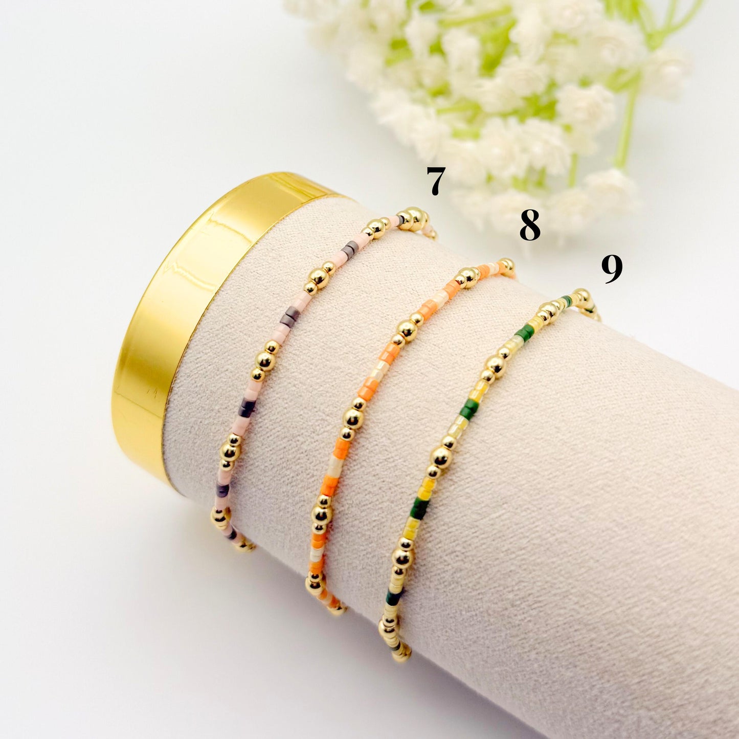 Dainty seed bead stacking bracelet | 18k gold filled with colorful tiny beads | beaded stretch bracelet | seed bead | stackable stretch |mix