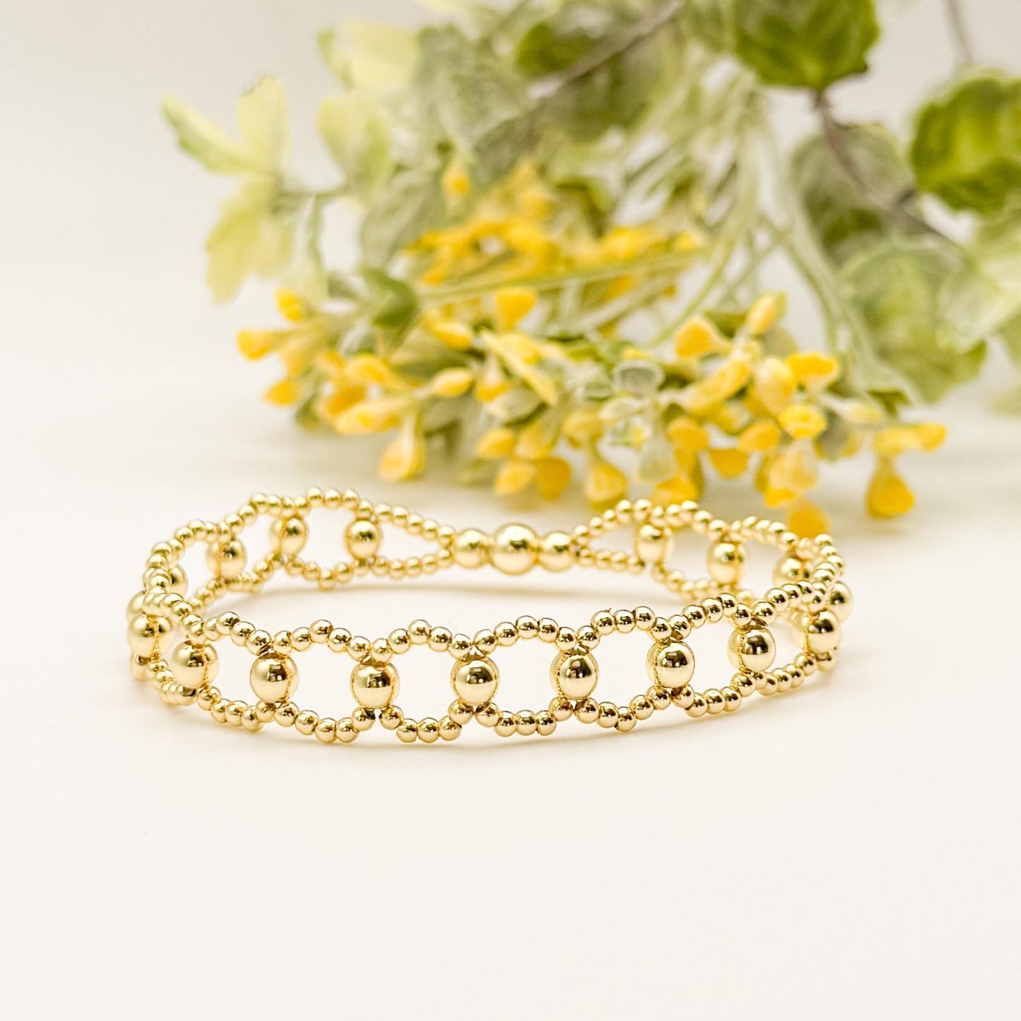 Golden Loop Bracelet | 18k gold filled with beaded link design | beaded stretch bracelet | vintage bead bracelet  | gift set | chunky gold