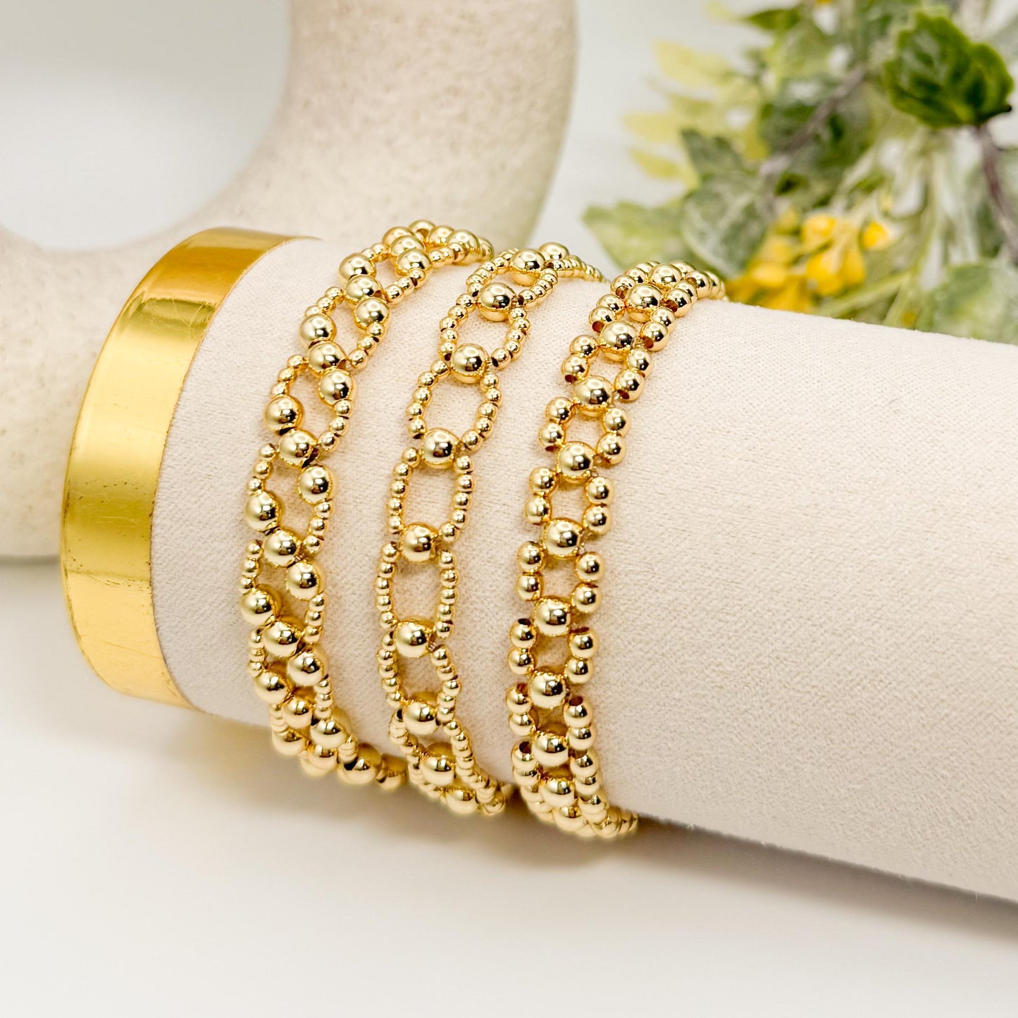 Golden Loop Bracelet | 18k gold filled with beaded link design | beaded stretch bracelet | vintage bead bracelet  | gift set | chunky gold