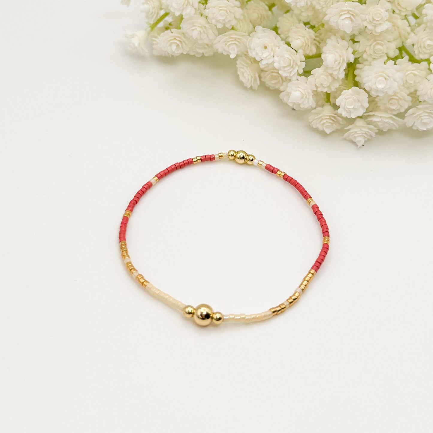 Winter seed bead stacking bracelet | 18k gold filled with colorful and gold tiny beads  | beaded stretch bracelet  | seed bead | elegant