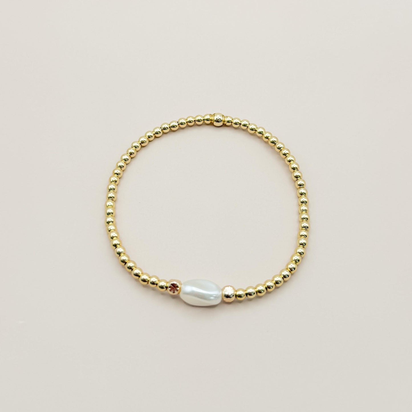 Pearl and Heart Stack | 18k gold filled with Pearl Beads and Heart Chain Bracelet |Beaded Stretch Bracelet | Chain