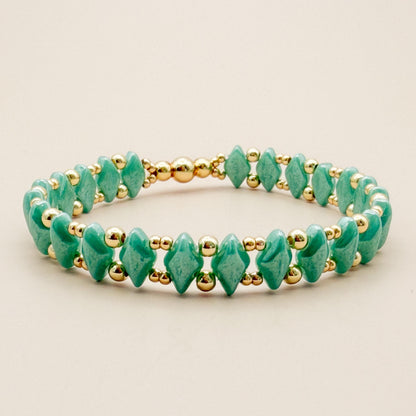 Aqua Bracelet | 18k Gold Filled with Teal Diamond Shape Bead | Link Design | Beaded Stretch Bracelet | Dainty Bracelet |