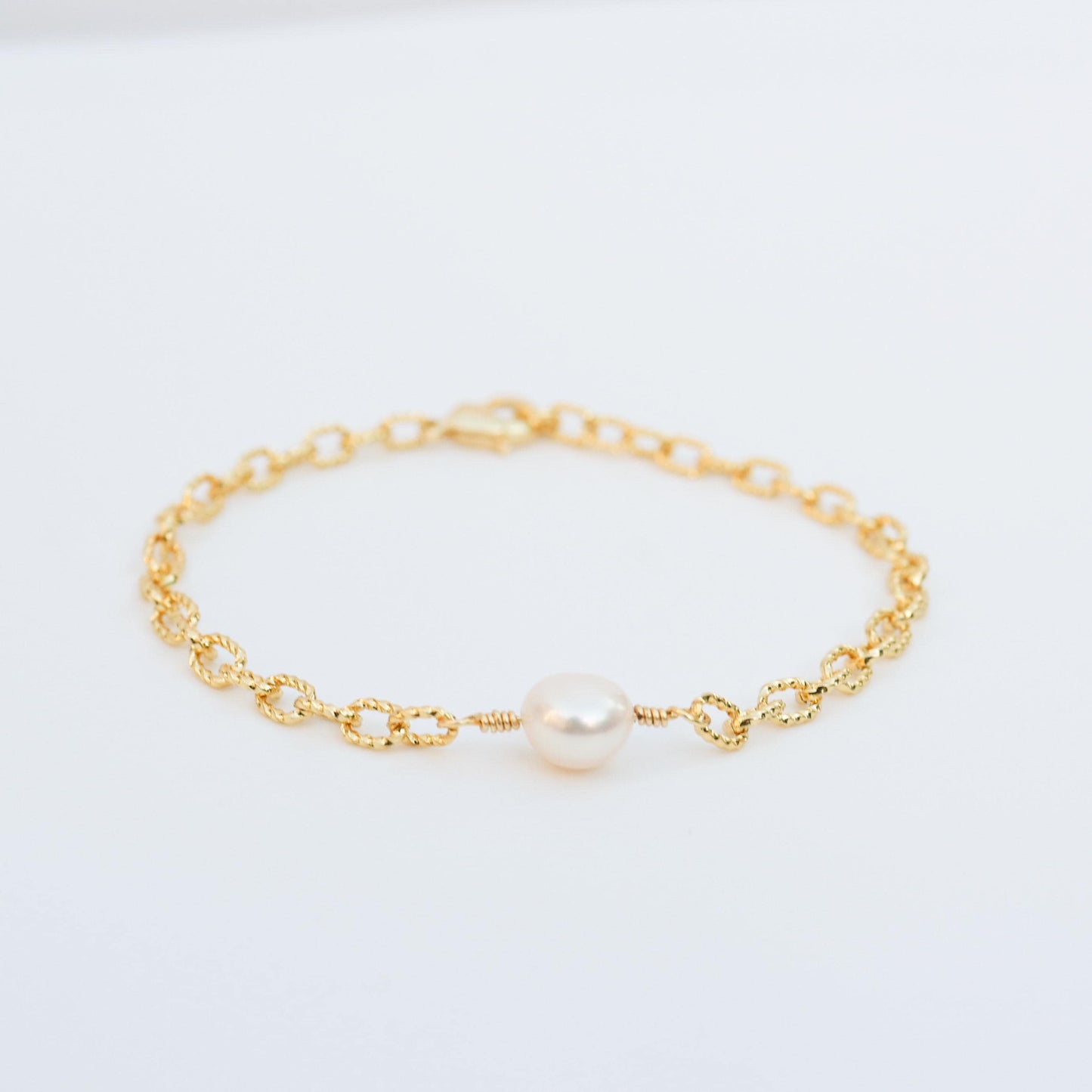 Pearl Chain Bracelet 18k Gold Filled Chain Bracelet , Dainty, Minimalist Jewelry