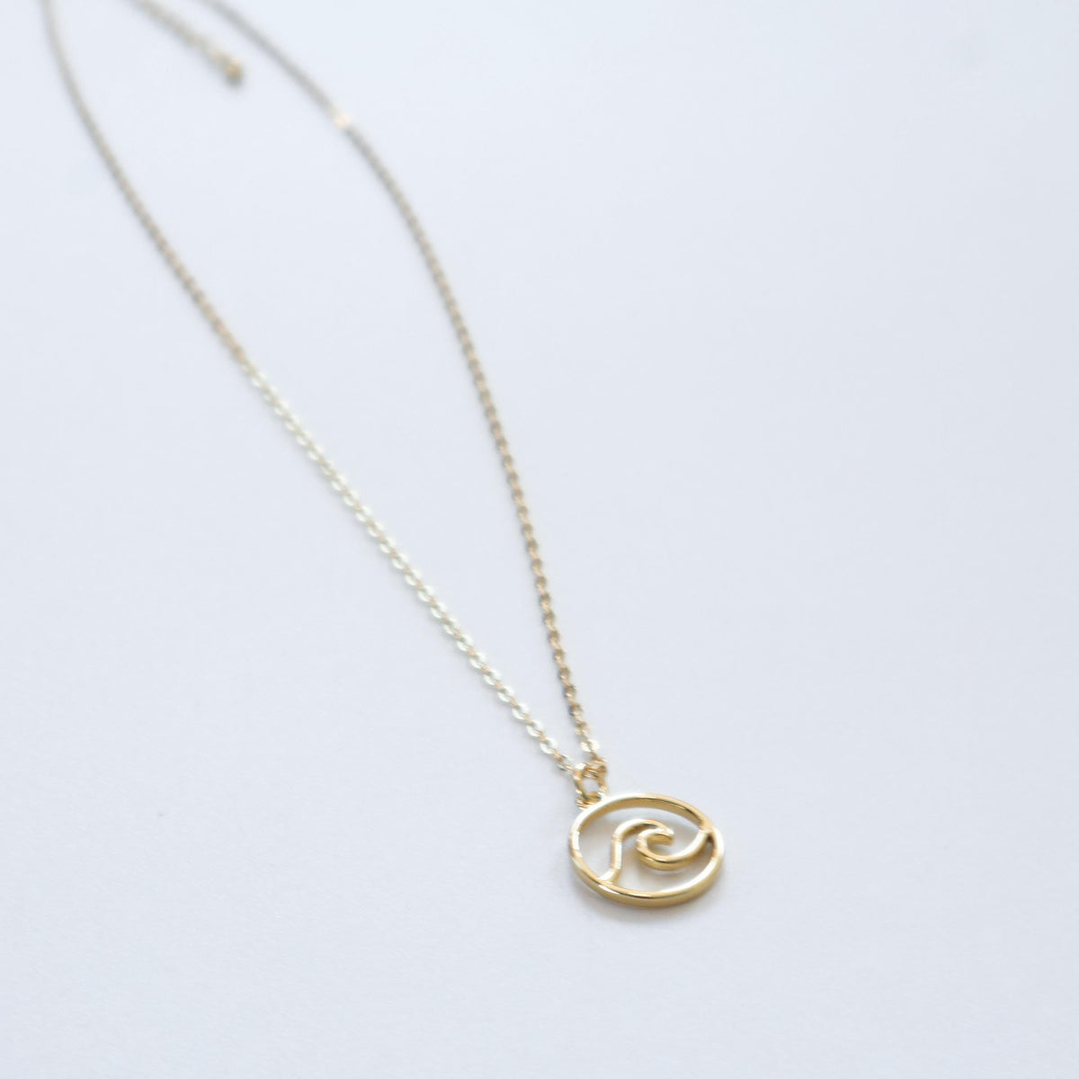 Waves Necklace | Gold Chain Necklace with Charm