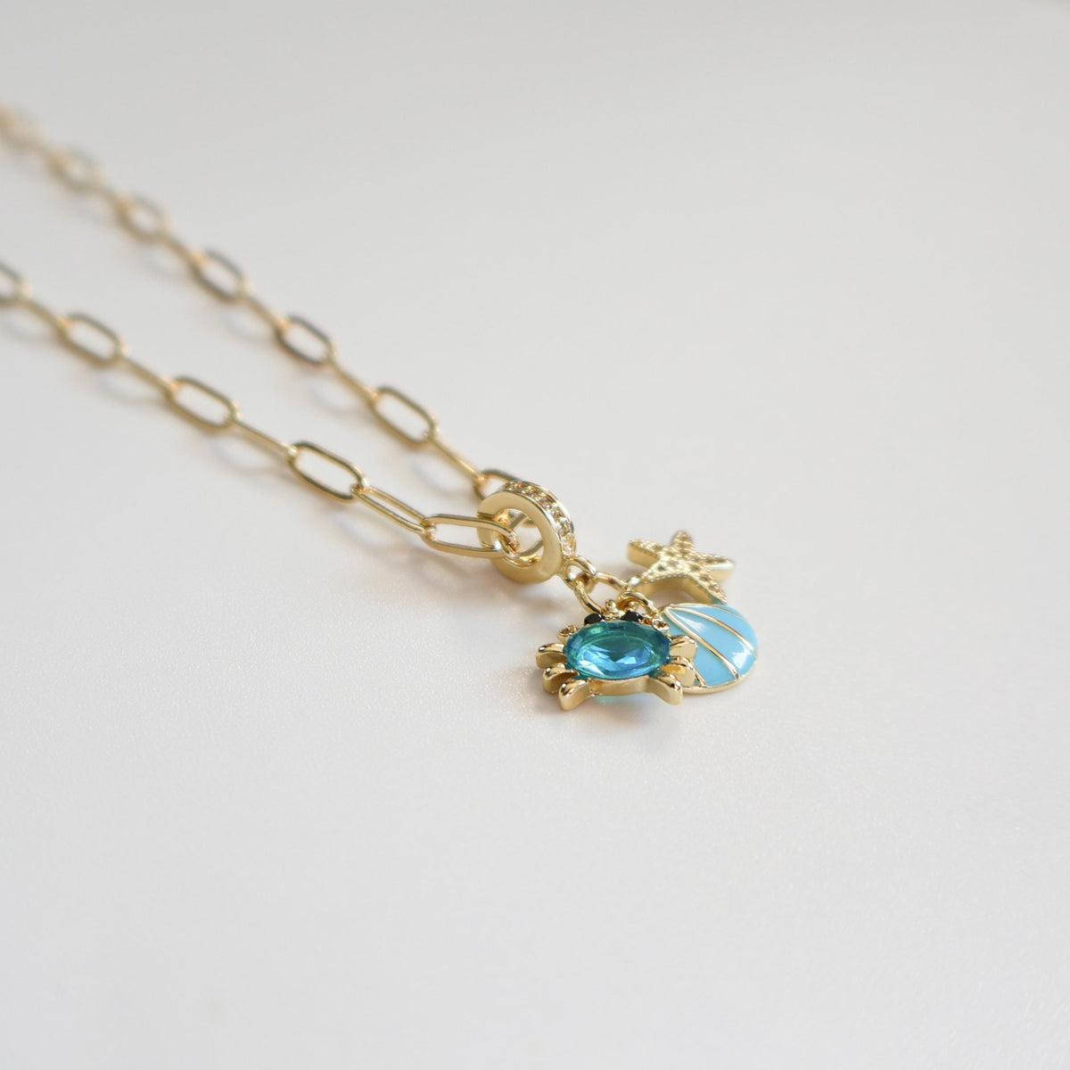 The Ocean Necklace | Paperclip Chain Necklace with Seashell, Crab and Starfish Charm