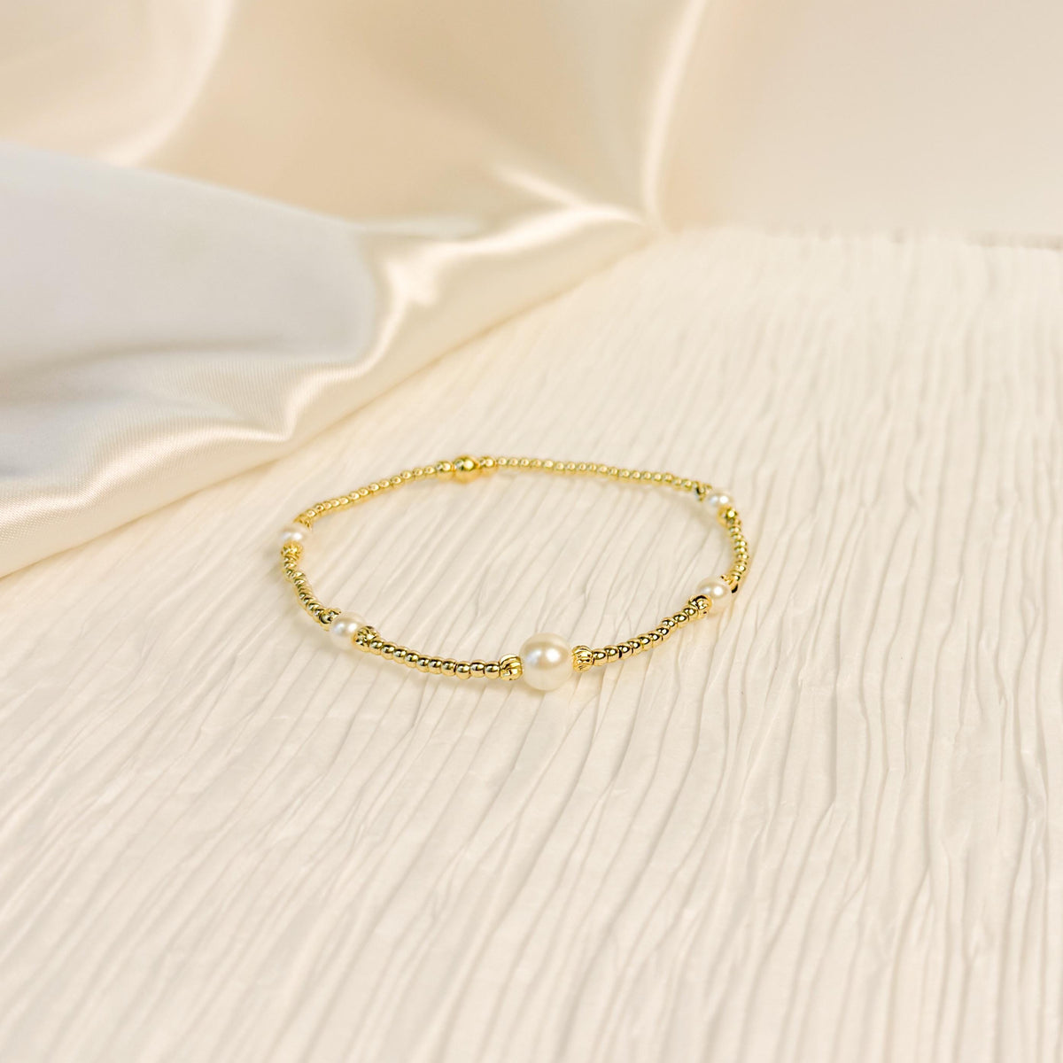 Pealry | 18k Gold Filled with Pearls Bracelet Stack | Beaded Stretch Bracelet | Dainty bead | Gift Set | Gift for Daughter