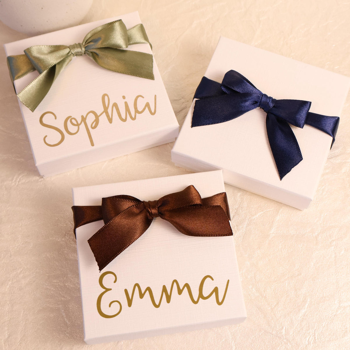 Personalized Jewelry Box Custom Name Gift Bridesmaid Proposal Present Wedding Party Favor Keepsake Container Gold Script Monogram Gift Box